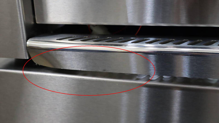 Lynx Professional Grill Series 54" 1555 sq.in Cooking Zone NG Grill L54TRFNG