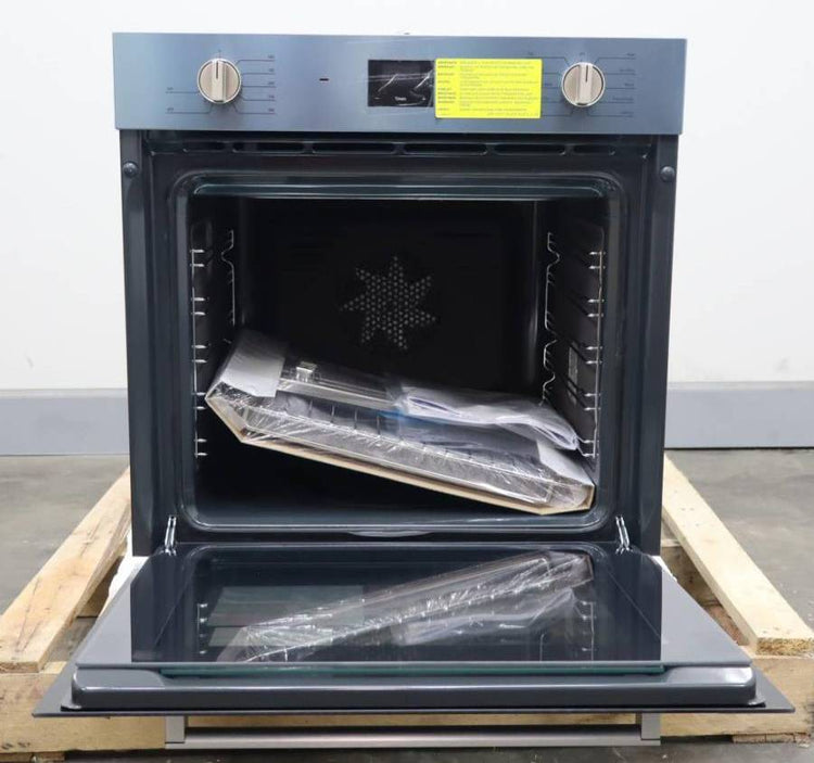 Bosch 500 Series 24" Stainless Single Convection Electric Wall Oven HBE5453UC