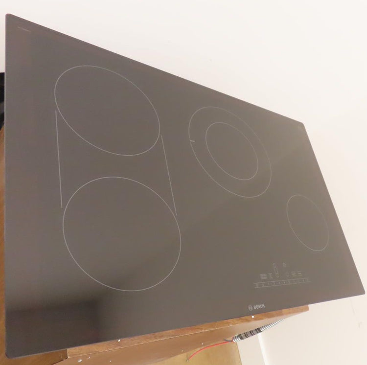 Bosch 800 Series NET8069UC 30" Electric Cooktop with 4 Elements
