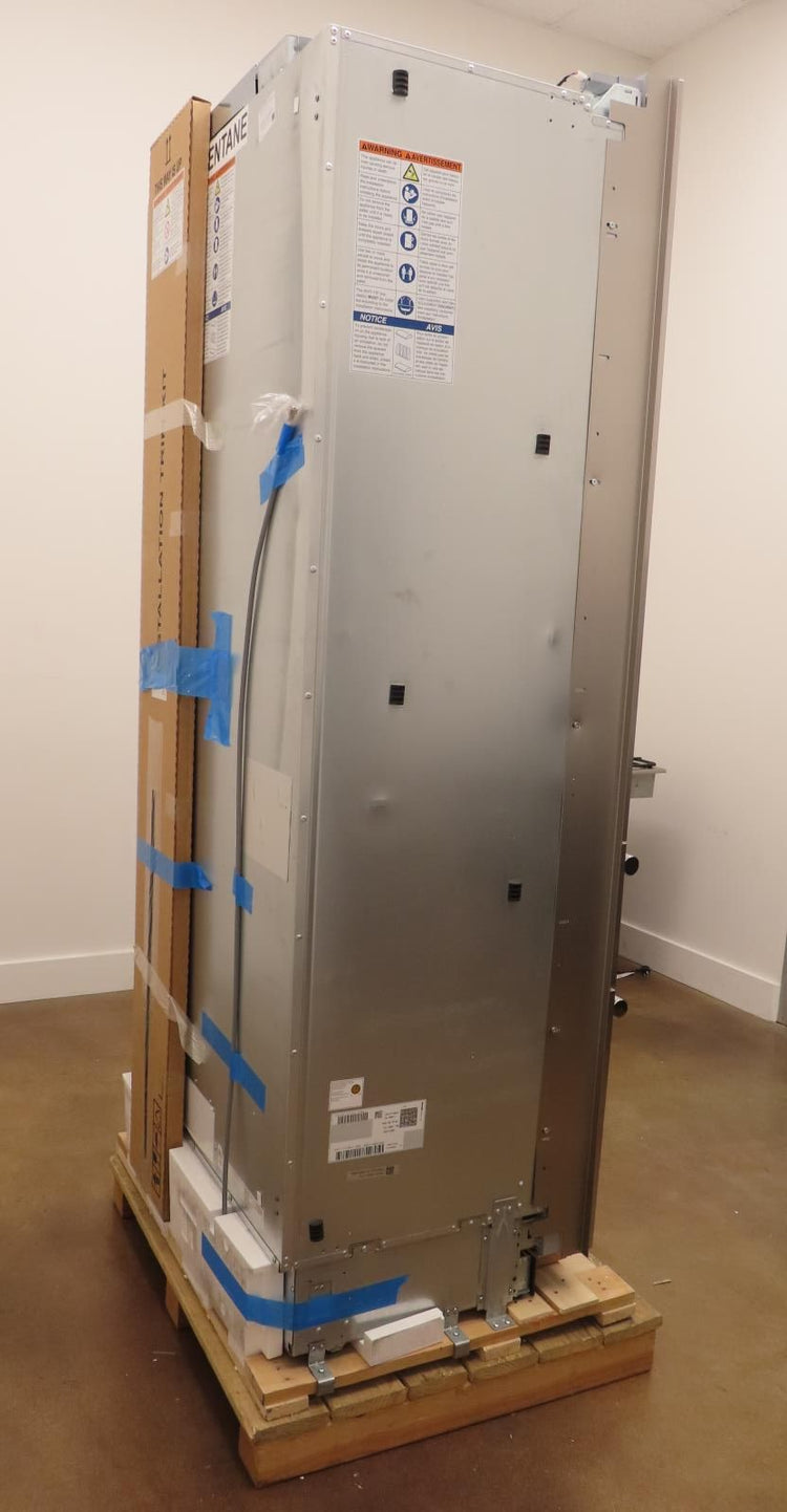 Thermador Freedom T36BT120NS 36" Built-In Smart French Door Refrigerator Details