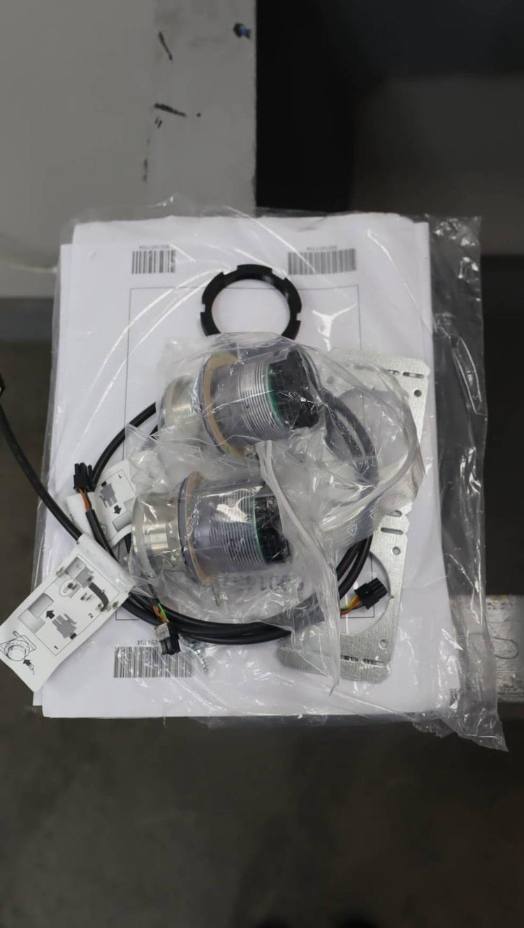 Gaggenau Vario 400 Series 15" Smart 2 Flex Induction Zone Cooktop VI422613