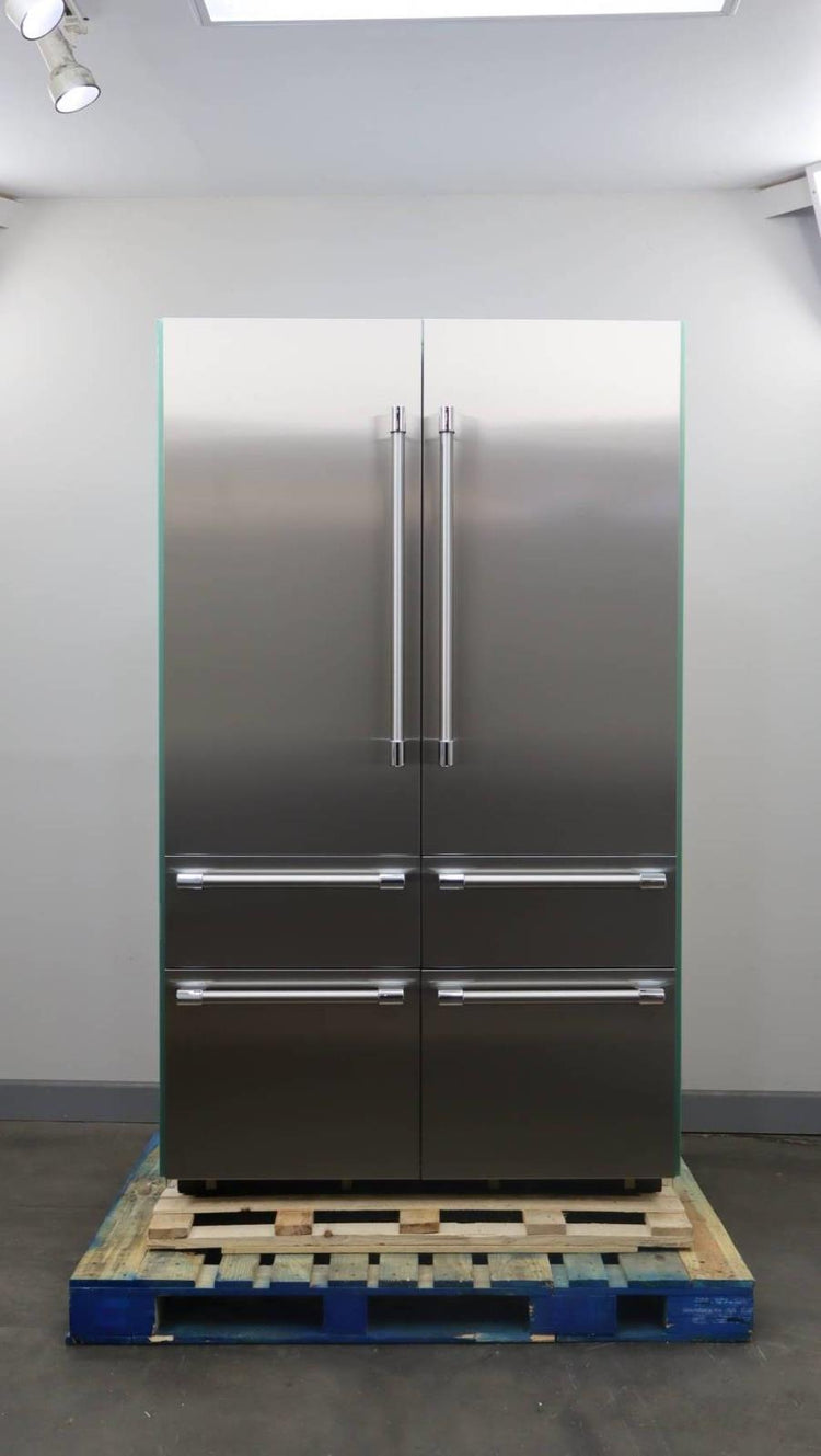 Thermador Freedom Collection T48BT120NS 48" 26.7 cu.ft. Stainless Refrigerator