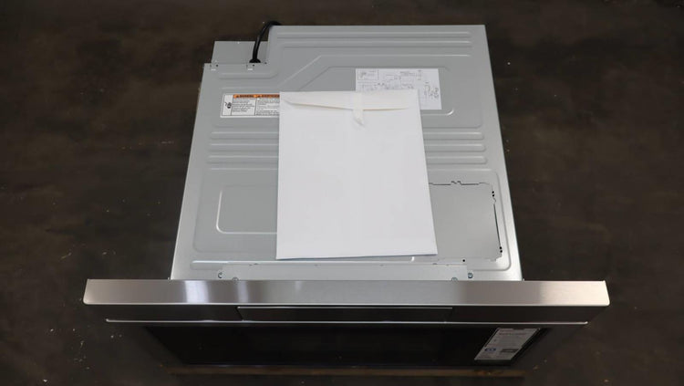 Bosch 30" Tilt Display 1.2 Cu.Ft. 800 Series Smart Microwave Drawer HMD8054UC