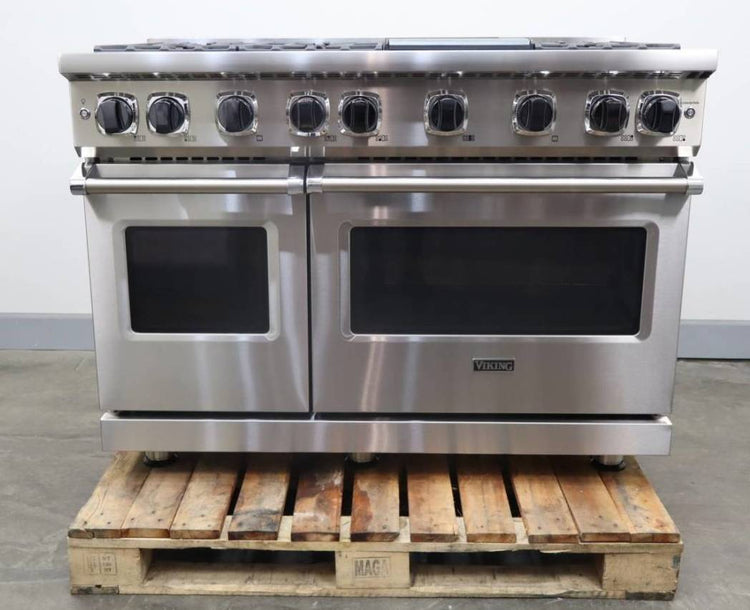 Viking 7 Series 48" Professional-Style Freestanding 2022 Gas Range VGR74826GSS