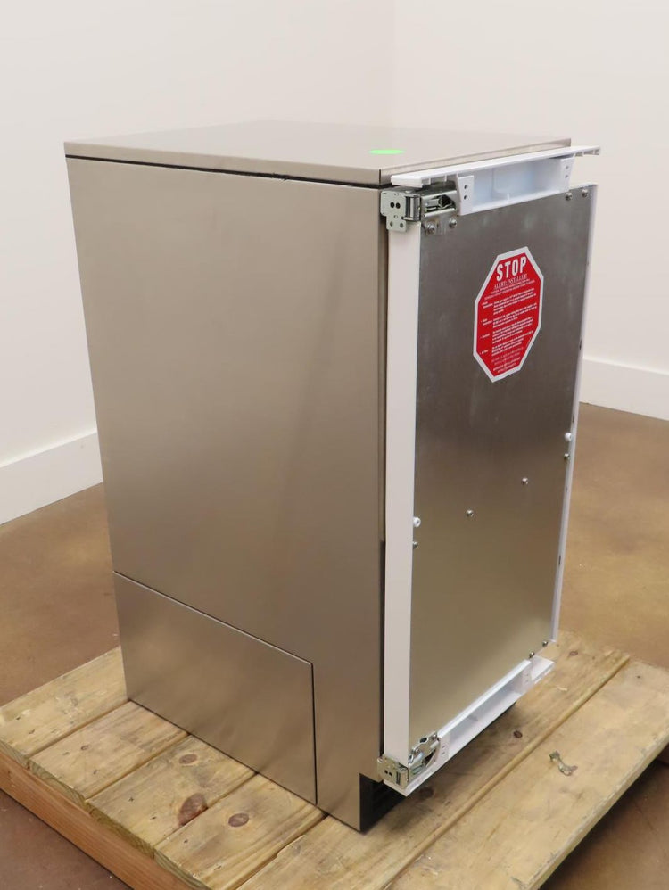 Scotsman Brilliance Series SCCP50MB1SU 15 inch Undercounter Gourmet Ice Machine