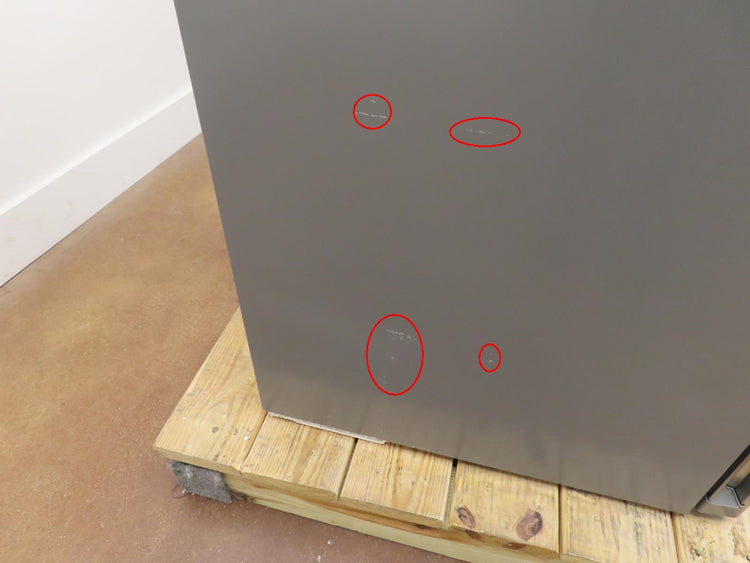 Bosch 800 Series B24CB80ESS 24" Freestanding Bottom Freezer Refrigerator Pics