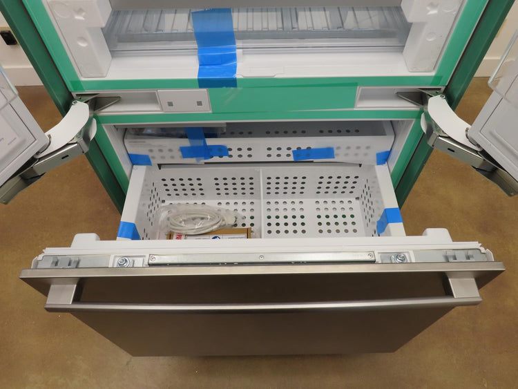 Bosch Benchmark Series B36BT935NS 36" Built-In French Door Refrigerator