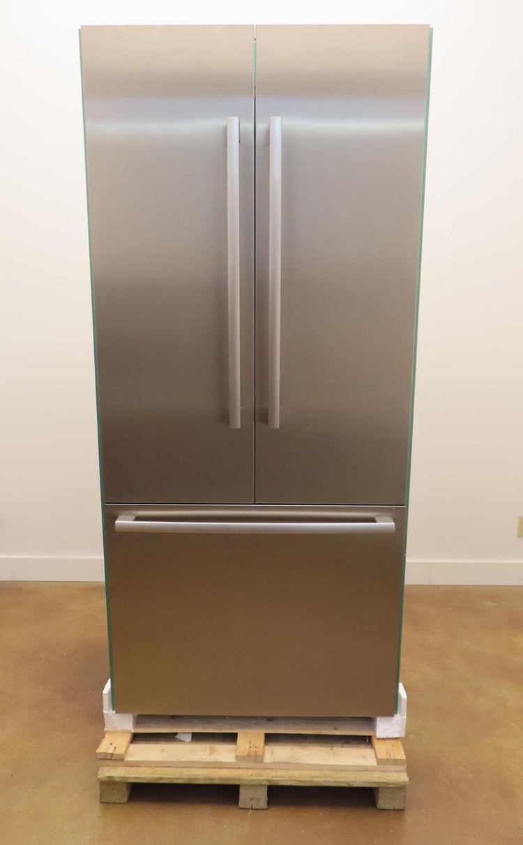 Bosch Benchmark Series B36BT935NS 36" Built-In French Door Refrigerator