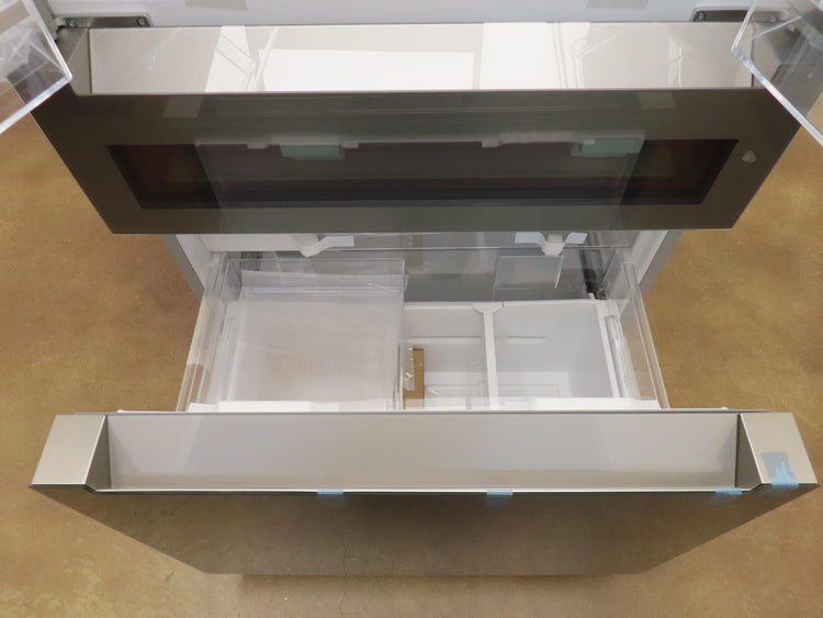 Bosch 800 Series B36CL81ENG 36" Freestanding French Door Smart Refrigerator