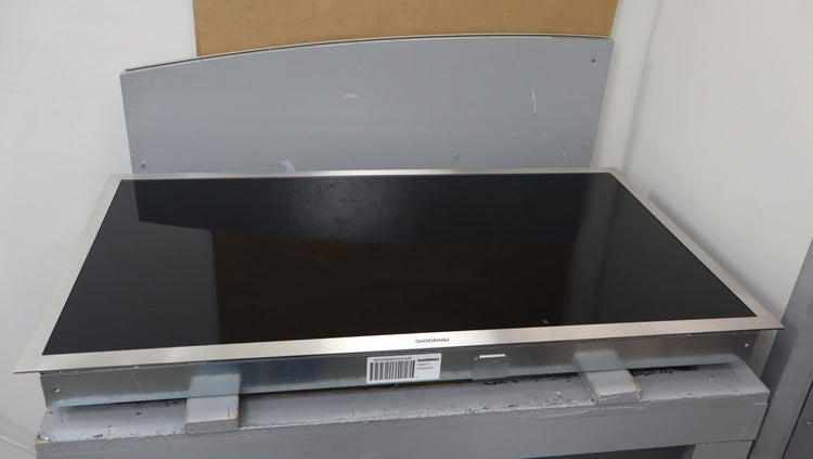 Gaggenau 36" 5 Elements Induction Smoothtop 400 Series Smart Cooktop VI492613