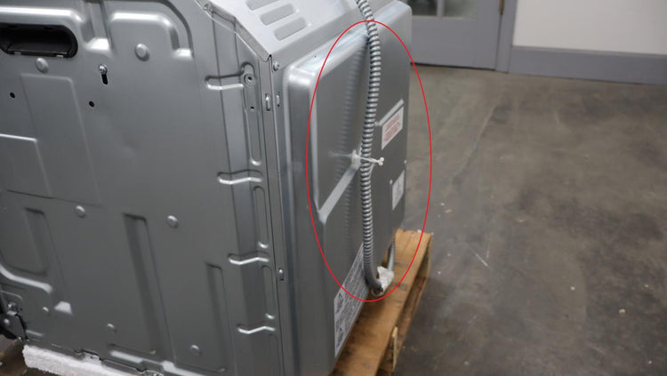 Bosch 500 Series 4 Inch Stainless Single Convection Electric Wall Oven HBE5453UC