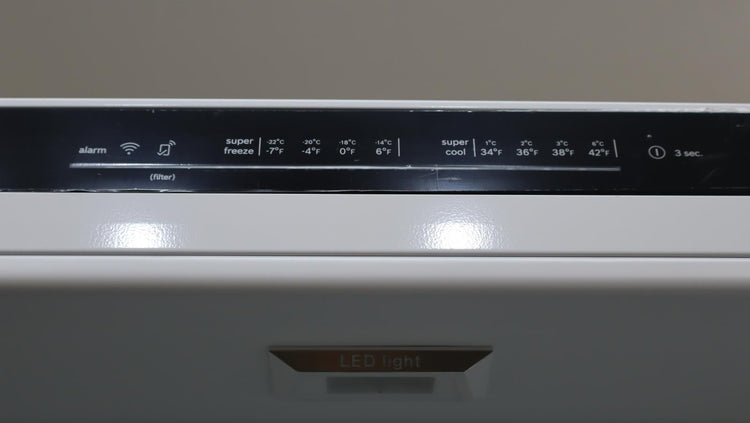 Bosch 800 Series 24" Freestanding Bottom Freezer Smart Refrigerator B24CB80ESS