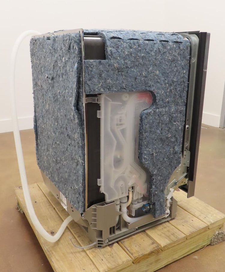 Bosch Benchmark Series SHP9PCM5N 24" Stainless Integrated 38dBa Smart Dishwasher