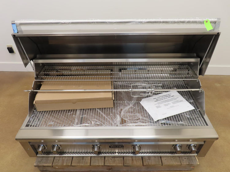 Viking VQGI5541LSS 54 Inch Built-In Liquid Propane Grill With A Rotisserie