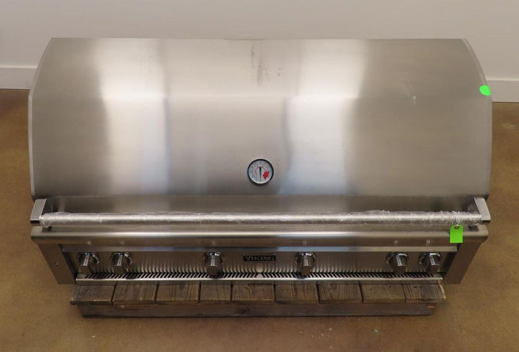 Viking VQGI5541LSS 54 Inch Built-In Liquid Propane Grill With A Rotisserie