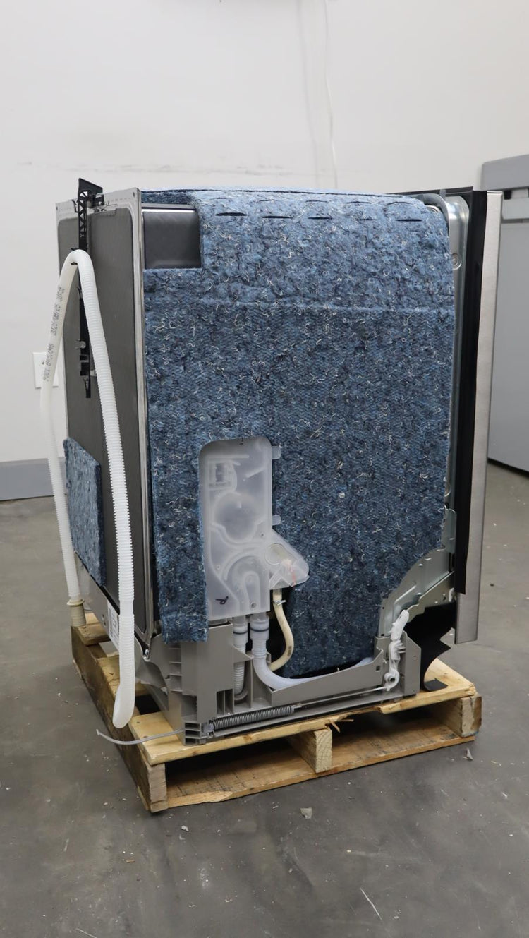 Bosch 24" Fully Integrated Built-In 42 dBA Smart 800 Series Dishwasher SHP78CM5N