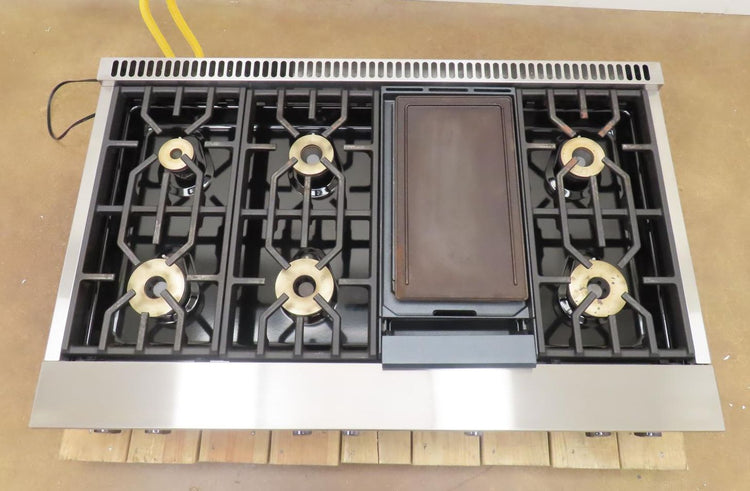 Viking 7 Series VRT7486GSS 48" Gas Rangetop 6 Viking Elevation Burners 2025Model - Alabama Appliance