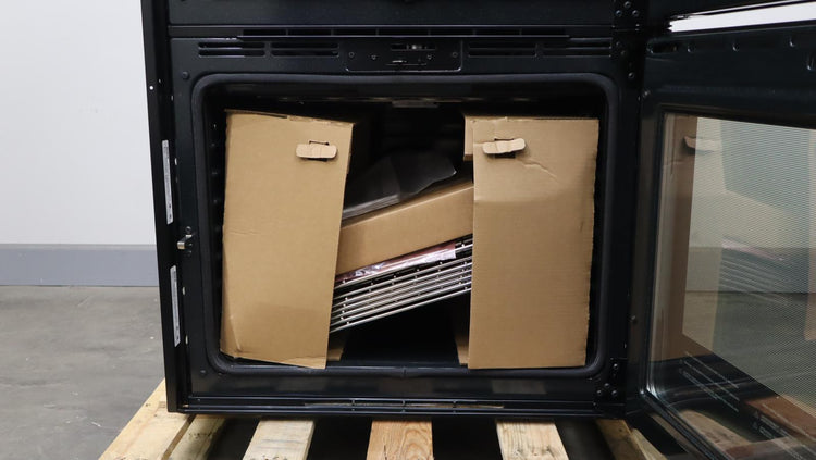 Bosch 30" Benchmark Series SS Convection Double Electric Wall Oven HBLP651RUC - Alabama Appliance