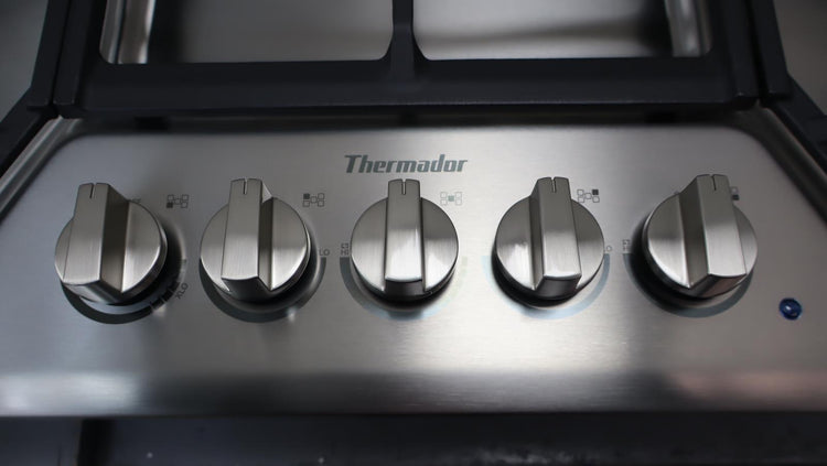 Thermador Masterpiece Series 36" Stainless 5 Sealed Burner Cooktop SGSX365TS - Alabama Appliance