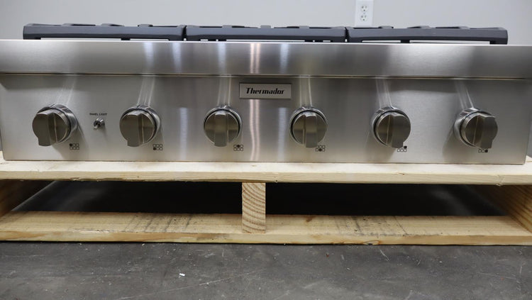 Thermador 36" 6 Sealed Burner Professional Series Stainless Gas Rangetop PCG366W