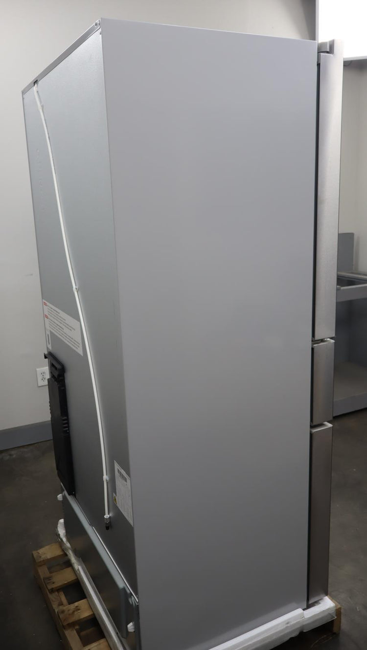 Bosch 800 Series 36" Freestand Stainless 20.5 Cu.Ft. French Door B36CL80ENS - Alabama Appliance