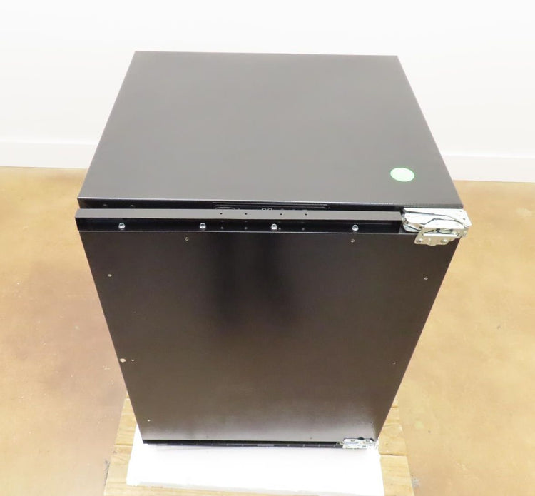 Marvel Professional Series MPRE424IS31A 24" Panel R. Built-In All Refrigerator