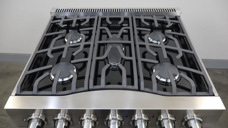 Viking 3 Series 2025 30" 5 Burner SS Freestanding Dual Fuel Range RVDR33025BSS