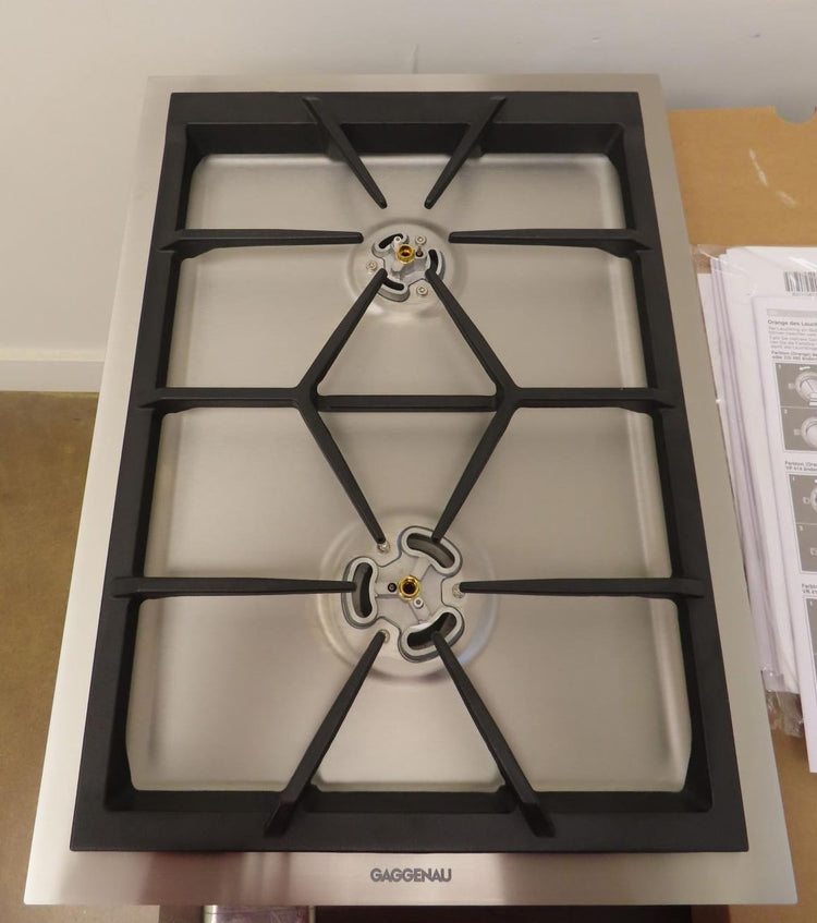 Gaggenau Vario 400 Series VG425211CA 15" Automatic Fast Ignition Gas Cooktop Pic
