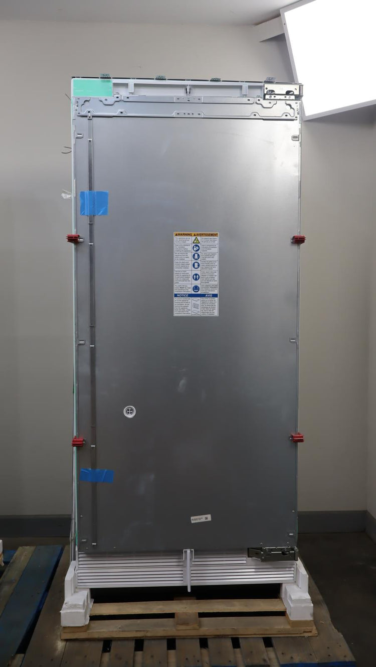 Thermador Freedom Collection Refrigerator & Freezer T36IR905SP / T24IF905SP