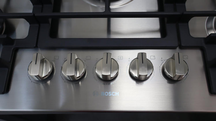 Bosch 30" 5 Sealed Burners Dual-Ring Power 800 Series Gas Cooktop NGM8058UC - Alabama Appliance