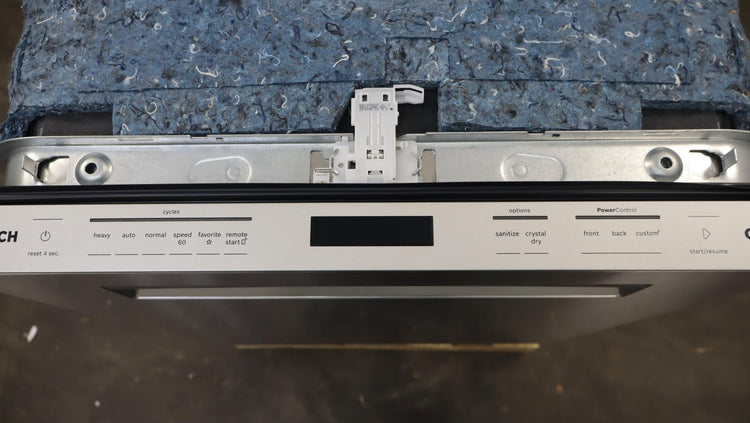 Bosch 24" 42 dBA Fully Integrated Built-In Smart 800 Series Dishwasher SHP78CM5N