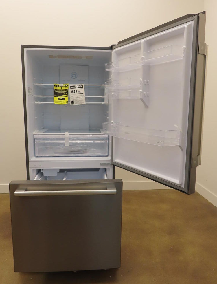 Bosch 100 Series B33CM10SNS 33" Freestanding Bottom Freezer Refrigerator