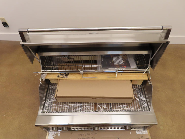 Lynx Professional Grill Series L36R3NG 36" 935 Cooking Surface BuiltIn Grill Pic