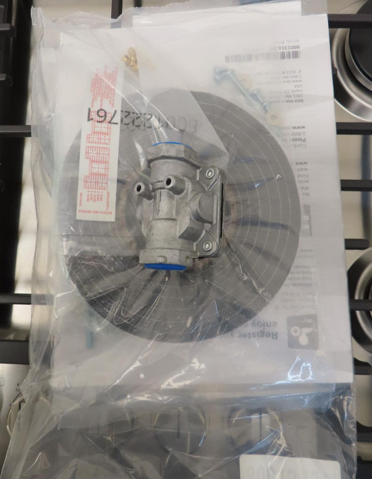 Bosch 800 Series NGM8059UC 30" Stainless Steel Built-In Gas Cooktop