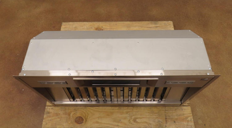 Thermador Professional Series VCIN36GWS 36" Home Connect Custom Insert Hood Pics
