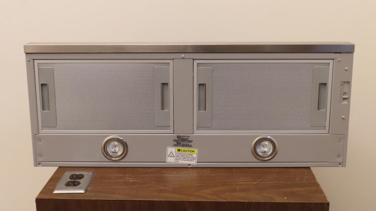 BOSCH 500 Series HUI50351UC 30" 300 CFM Stainless Steel Pull-Out Wall Hood IMGS