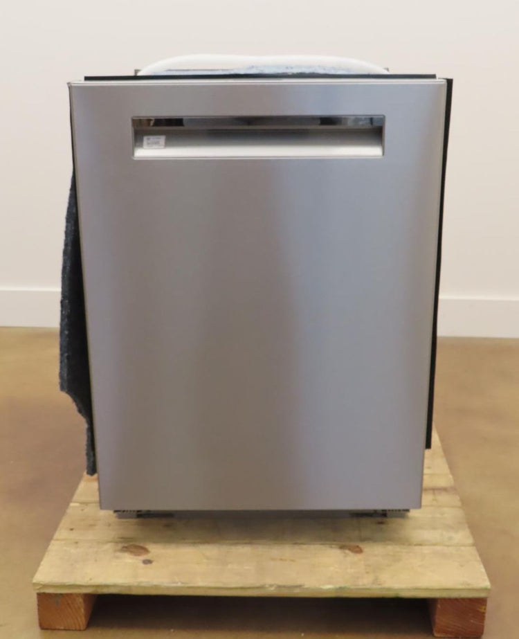 Bosch Benchmark Series SHP9PCM5N 24" Integrated 38 dBa Stainless Dishwasher Pics
