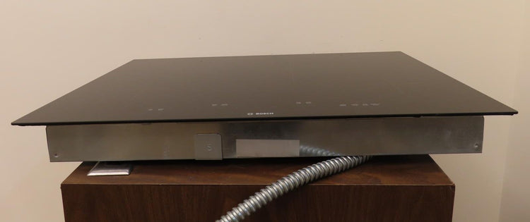 Bosch 800 Series NIT8069UC 30" Home Connect 4 Burner Smart Induction Cooktop