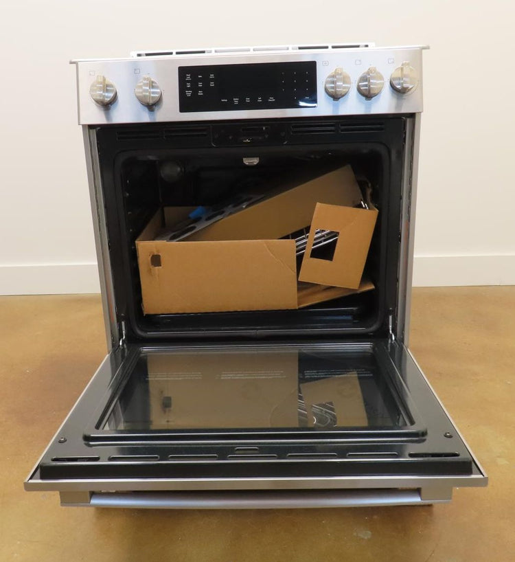 Bosch 800 Series HGI8056UC 30" Stainless Steel Slide-In Convection Gas Range