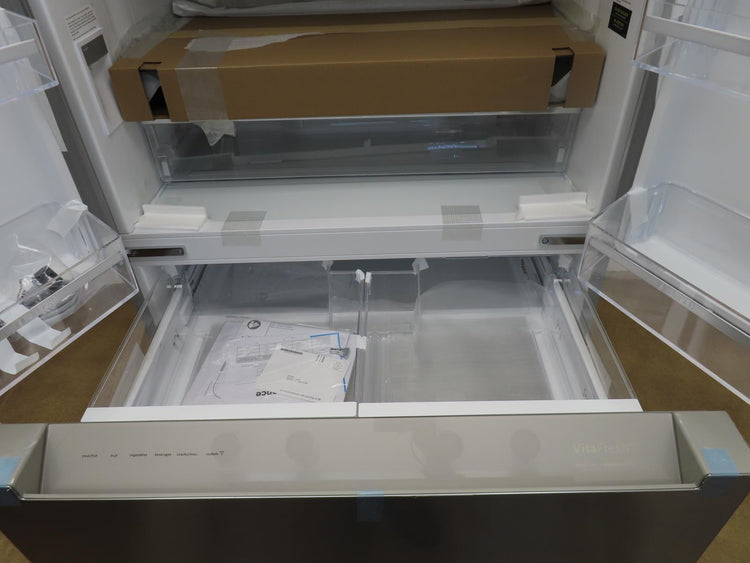 Bosch 800 Series B36CL80ENS 36" Counter Depth French Door Smart Refrigerator