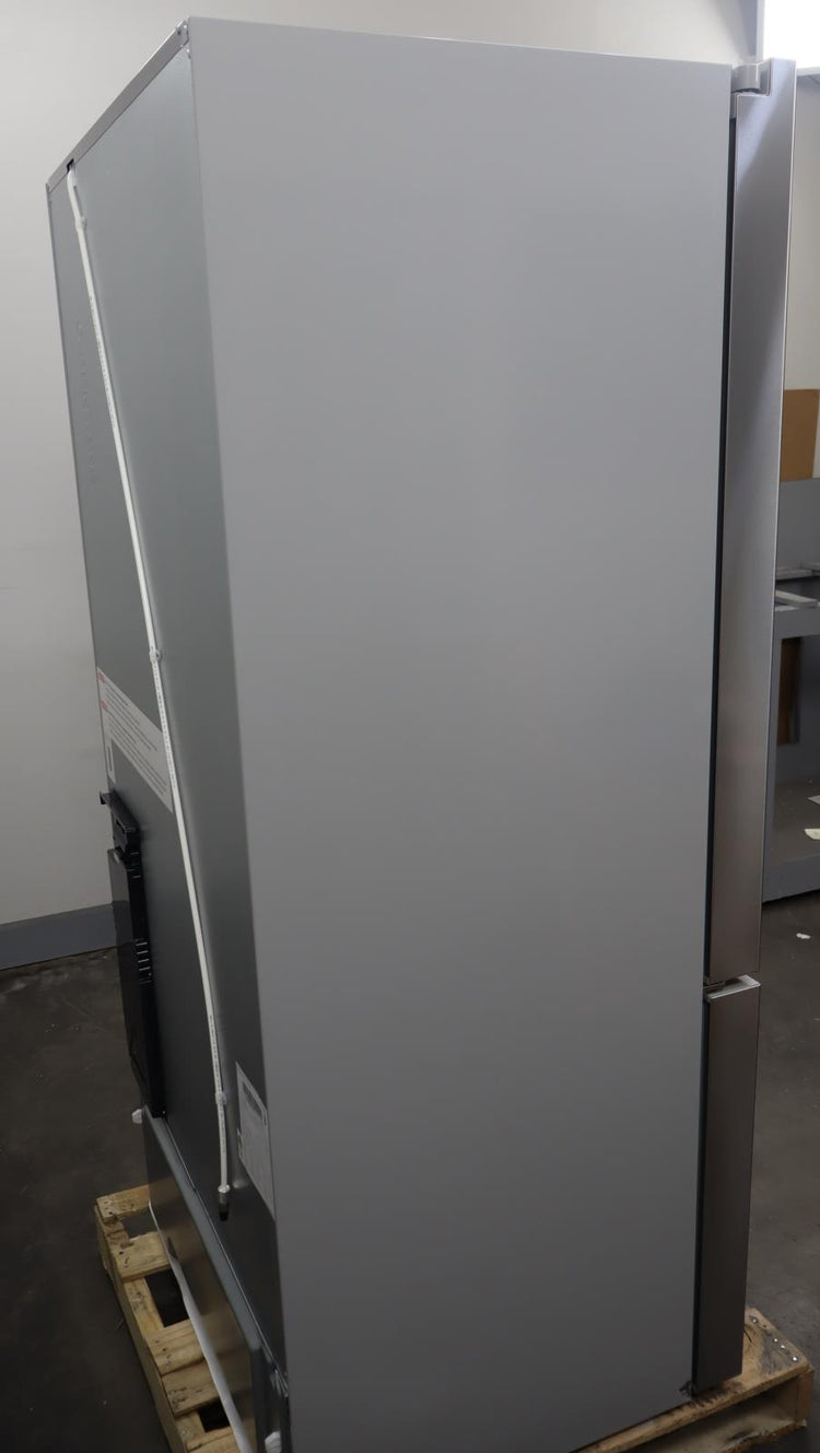 Bosch 36" Smart 800 Series French Door Bottom Mount Refrigerator B36CT81ENS