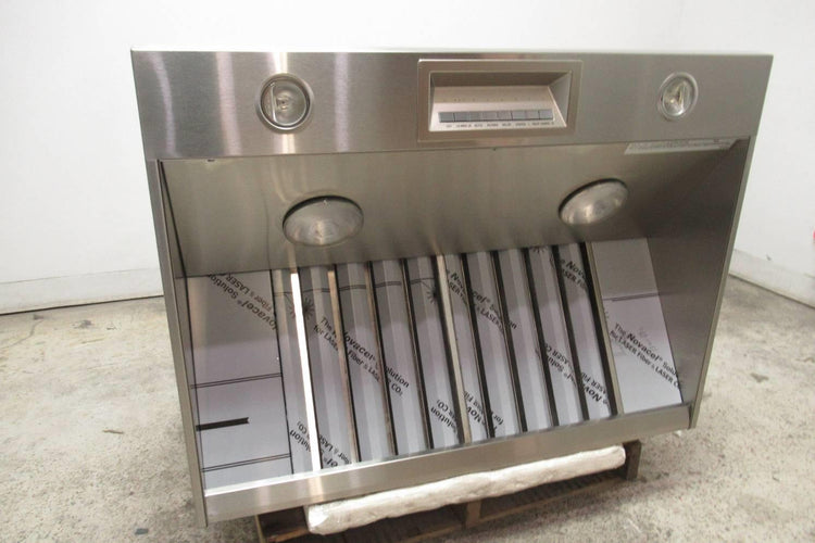 Thermador Professional Series 36" 3 Speed ProStyle Canopy Wall-Mount Hood PH36GS