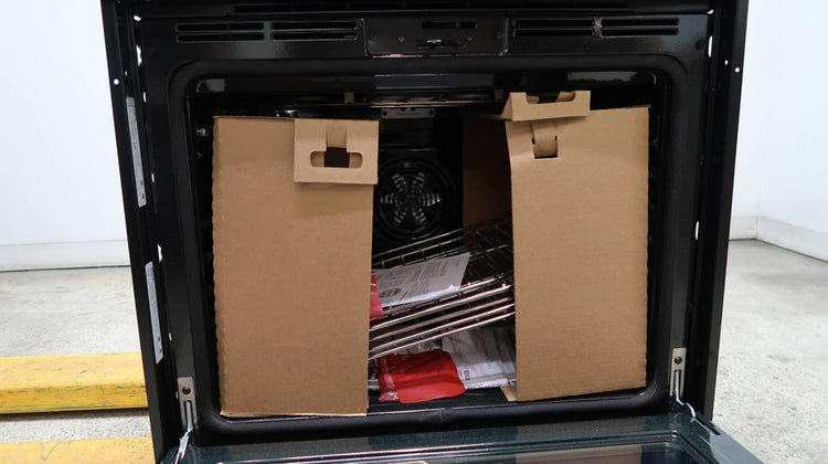 Bosch 800 Series 30" BLK 4.6 Cu.Ft Smart Single Electric Wall Oven HBL8463UC