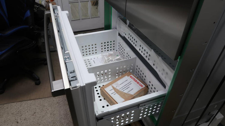 Bosch Benchmark Series 36" 19.4 cu.ft LED French Door SS Refrigerator B36BT930NS