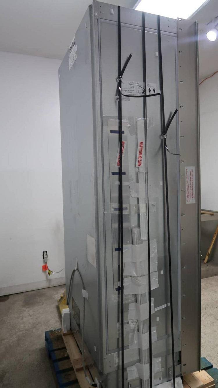 Bosch Benchmark Series 36" 19.4 cu.ft LED French Door SS Refrigerator B36BT930NS