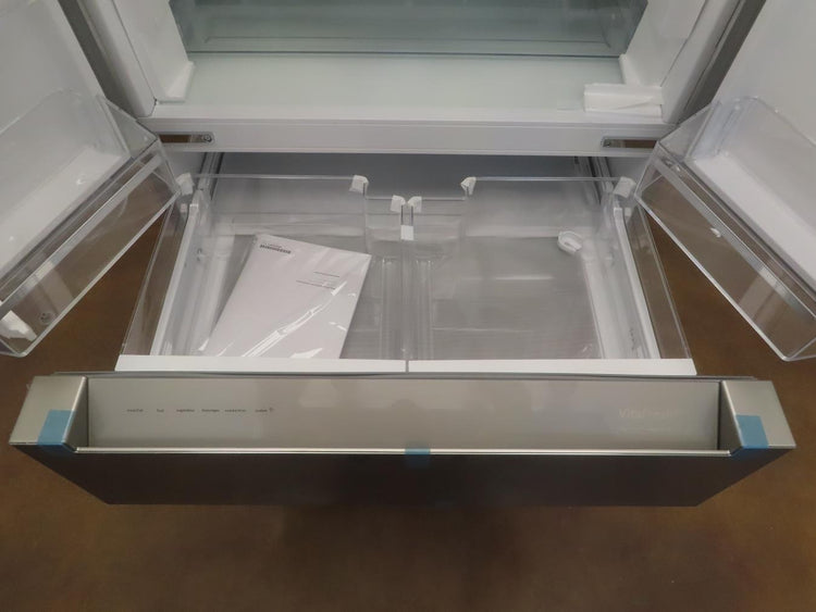 Bosch 800 Series 36" SS MultiAirFlow 21cu.Ft French Door Refrigerator B36CL80ENS