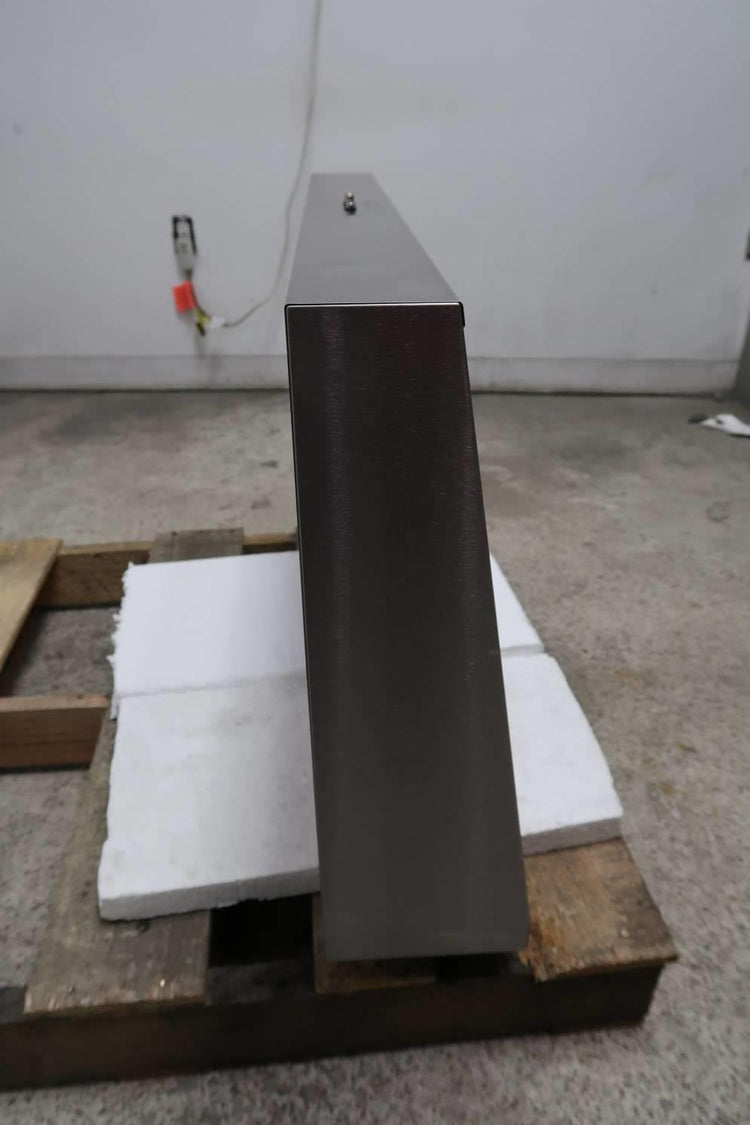 Whirlpool 30" 265 CFM LED Task Lighting Under Cabinet SS Range Hood WVU37UC0FS