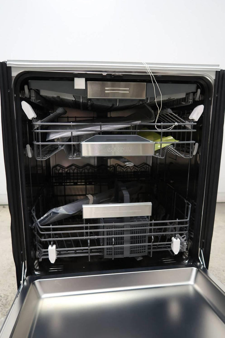 Gaggenau 200 Series 24" 44dB Delay Start Smart Panel Ready Dishwasher DF210700