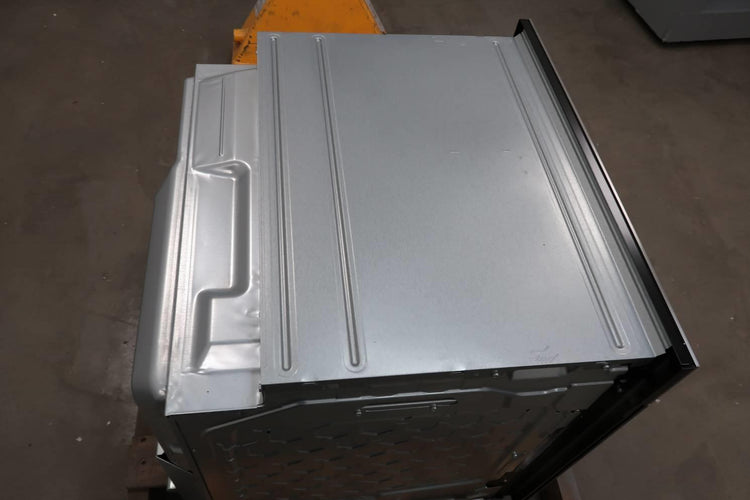 Bosch 500 Series 24" 11 Mode SS Home Connect Single Electric Wall Oven HBE5452UC