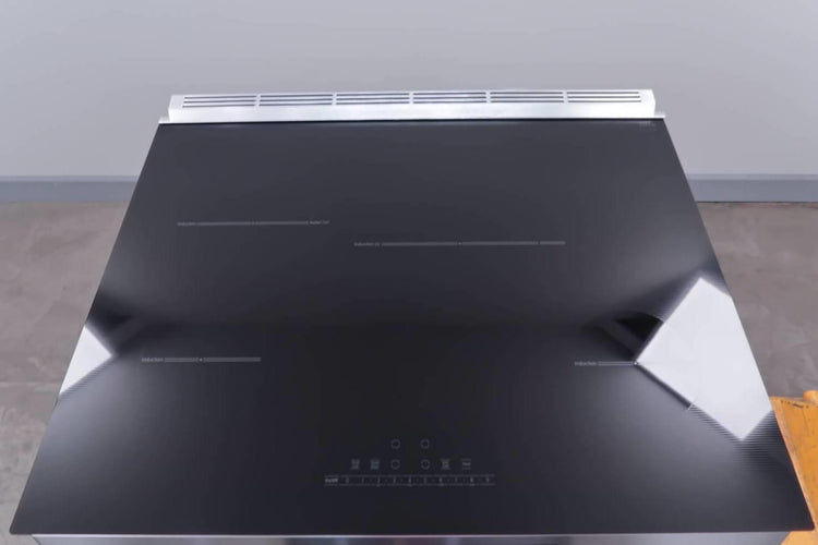 Bosch 800 Series 30" 4 Element Touch Control Slide-In Induction Range HII8056U